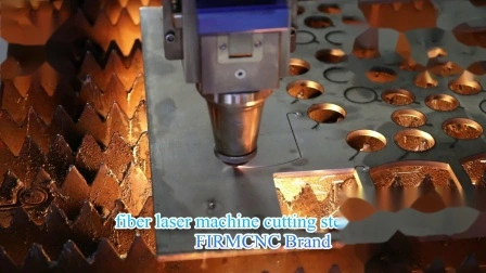 Coupeur de gravure de découpe laser à fibre métallique CNC de vente chaude avec 1kw 2kw 3000W 6000W tôle d'acier doux en aluminium en acier inoxydable/plaque/tuyau/table d'échange de tubes